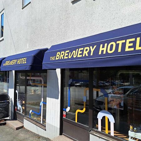 The Brewery Hotel คาร์ลส์ครูนา ภายนอก รูปภาพ