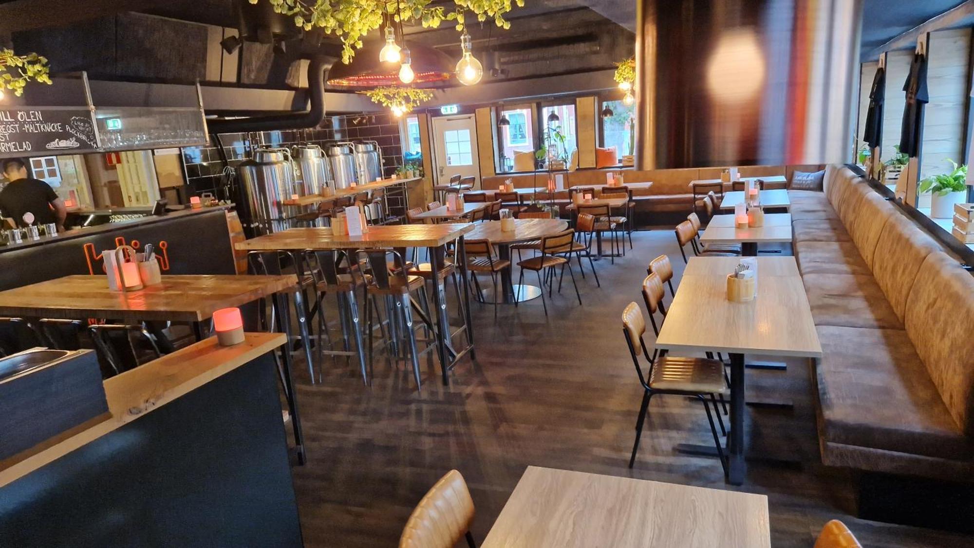 The Brewery Hotel คาร์ลส์ครูนา ภายนอก รูปภาพ