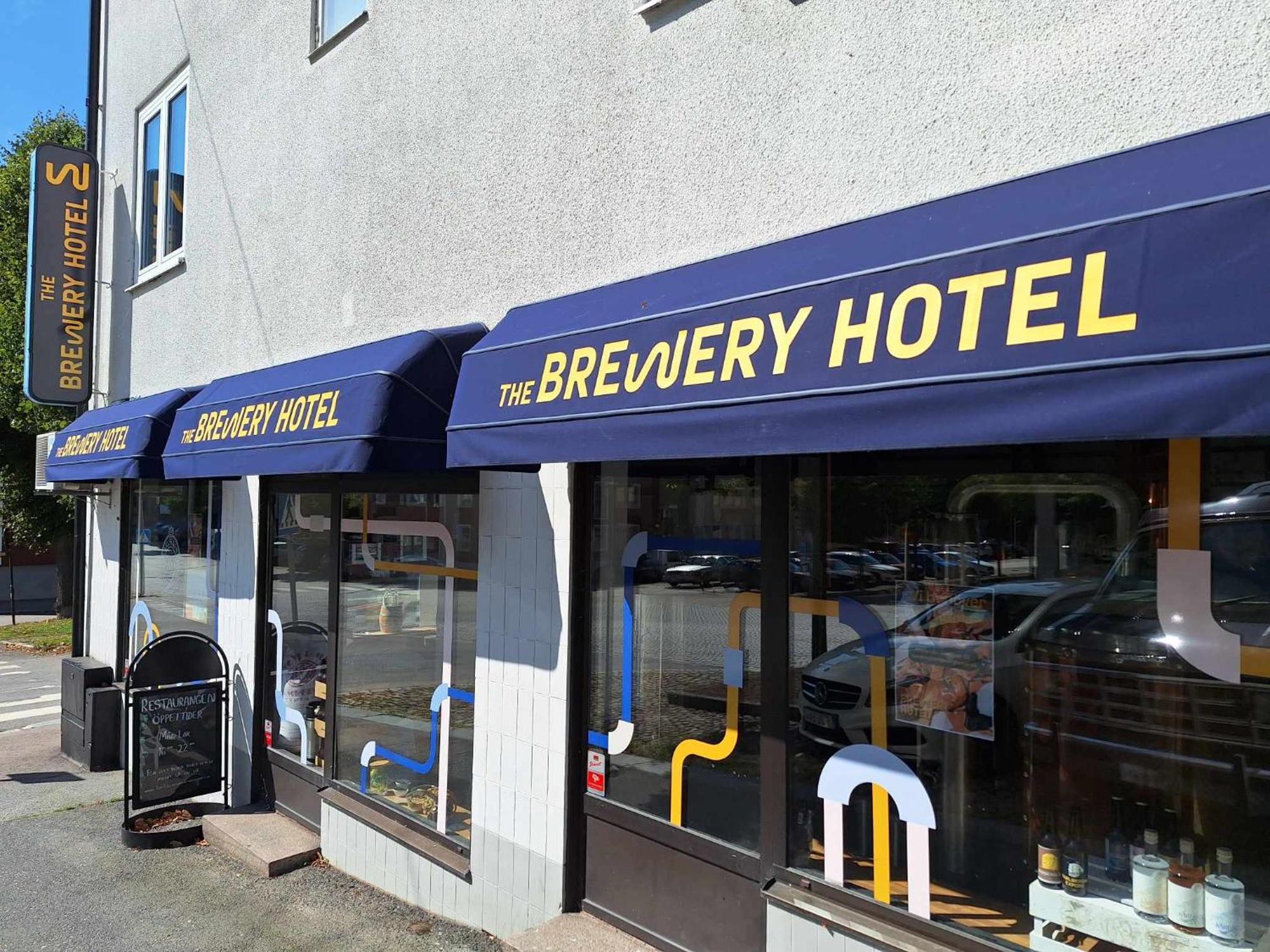 The Brewery Hotel คาร์ลส์ครูนา ภายนอก รูปภาพ